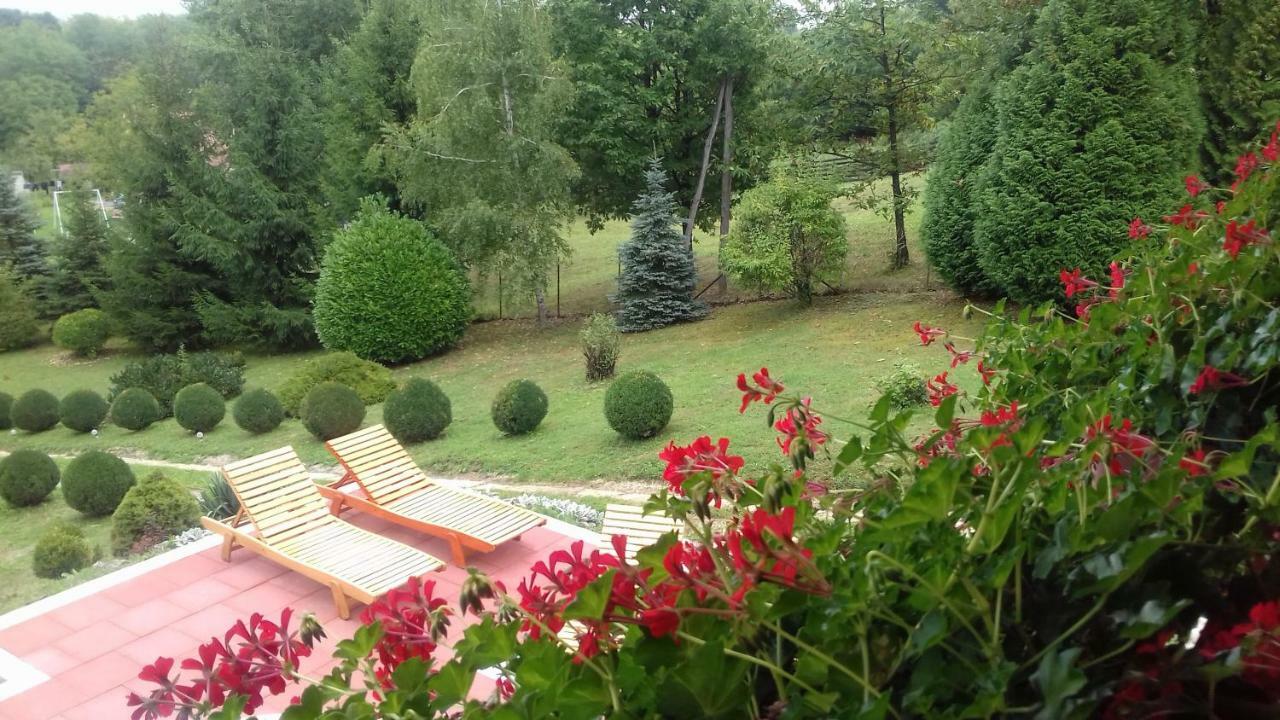Holiday Home Nina Petrinja Exterior foto