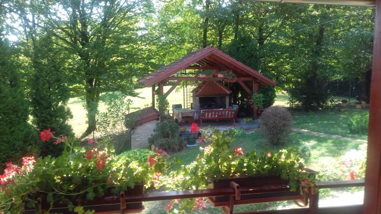 Holiday Home Nina Petrinja Exterior foto